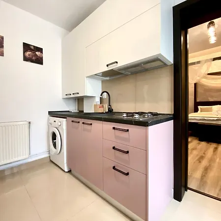 Apartment 35